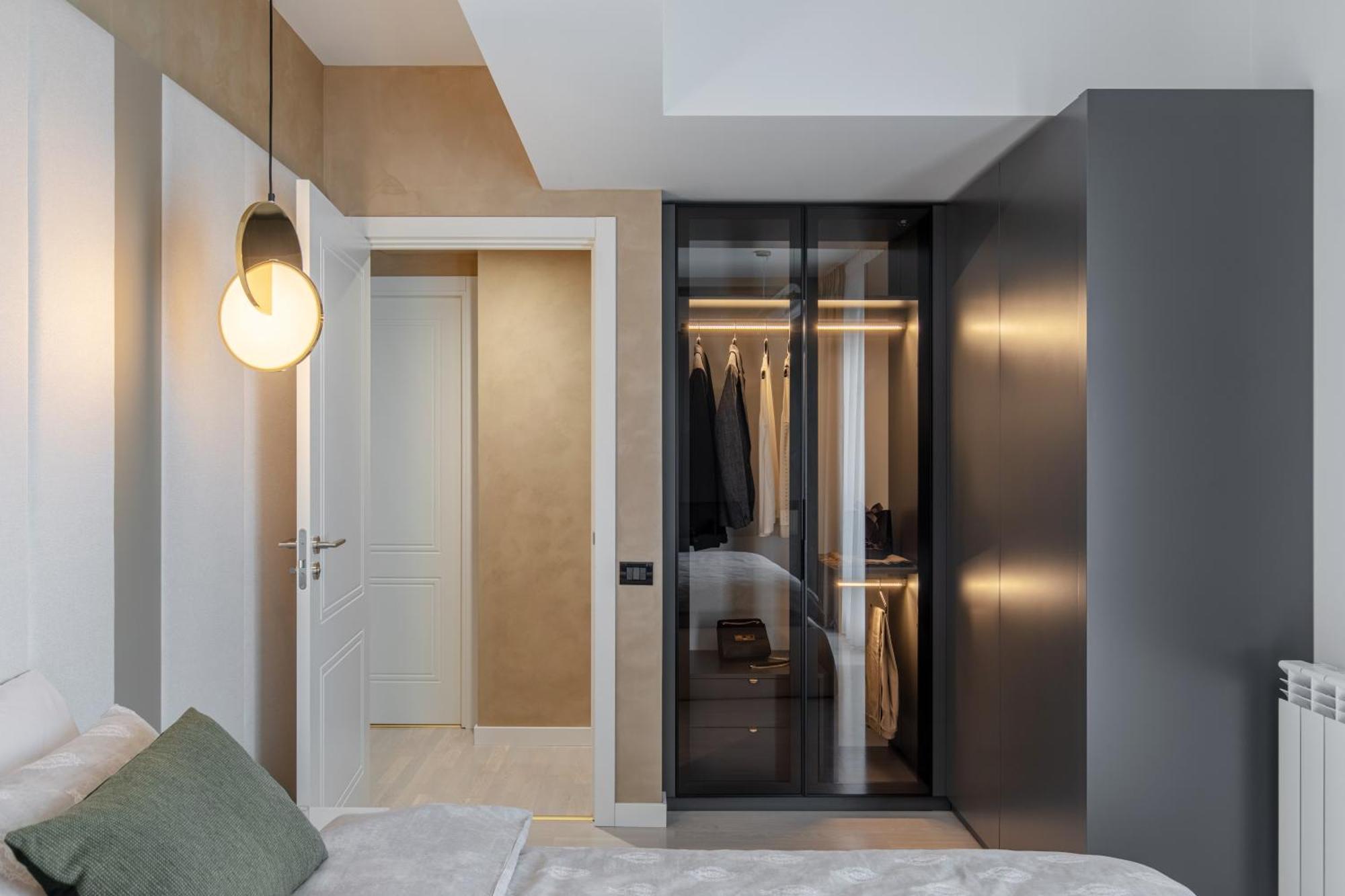 Urbanstay Suites - Prime Location Designer Suite Bucharest Exterior photo
